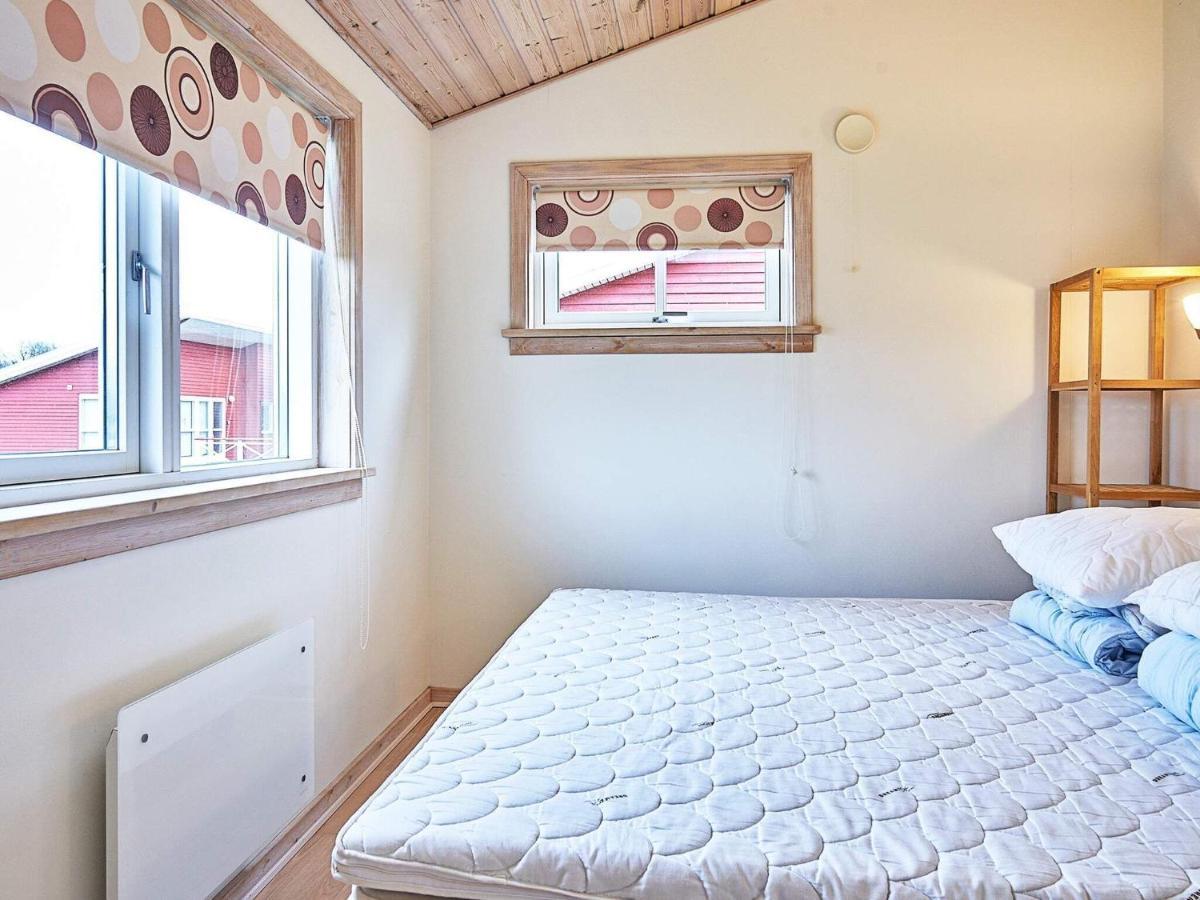 8 Person Holiday Home In Gudhjem Kültér fotó